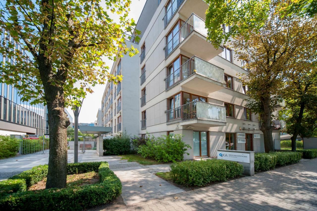 Very Berry - Maratonska 3 - Business Apartment, Garden, Check In 24H Poznań Extérieur photo
